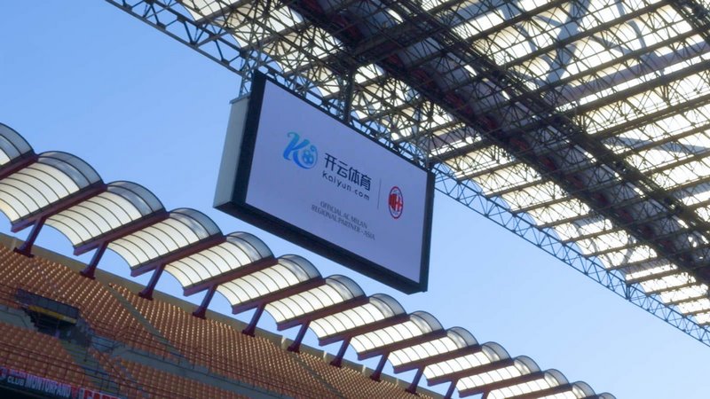空中技巧混